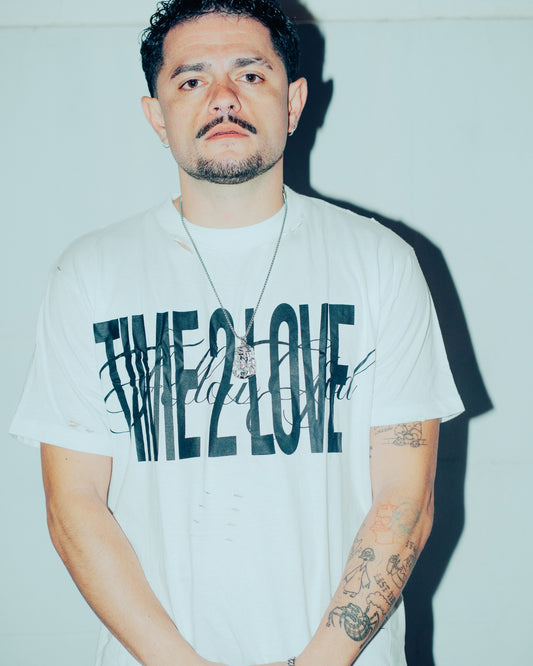 TIME2LOVE Distressed Tee